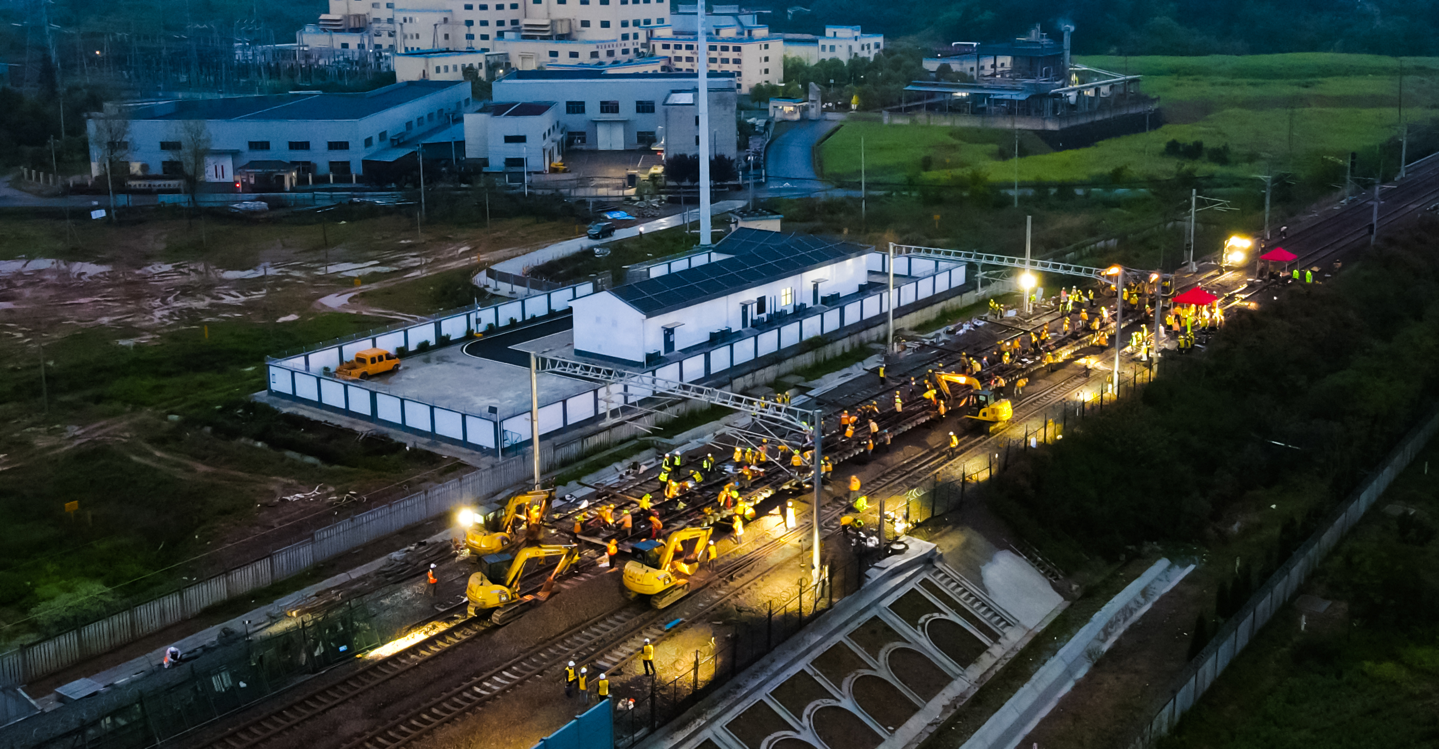 道砟回填.jpg